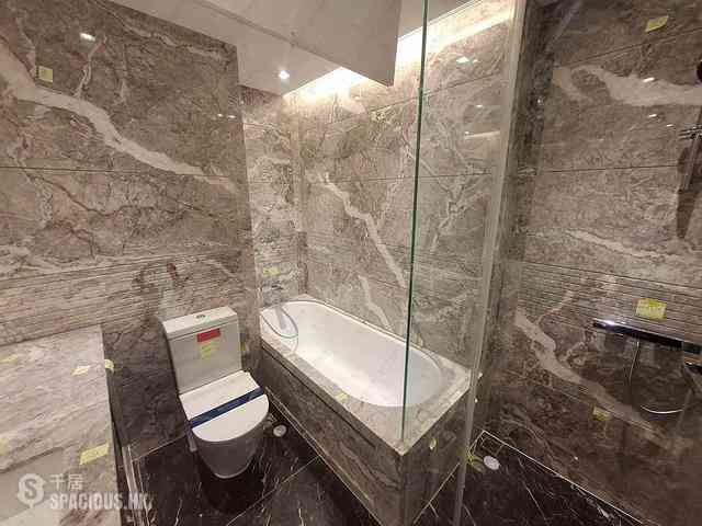 Wong Chuk Hang - The Southside Phase 3B Blue Coast Tower 1A 06