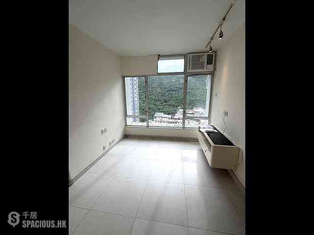 Quarry Bay - Parkvale Tower 3 Hong Pak Mansion 01