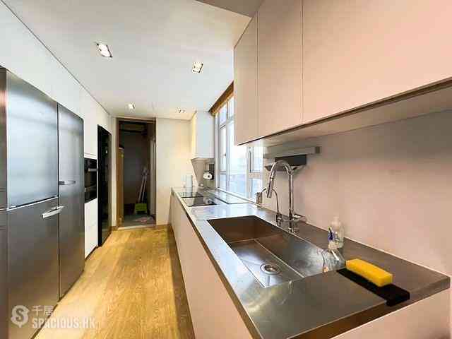 Mid Levels West - Hatton Place 06