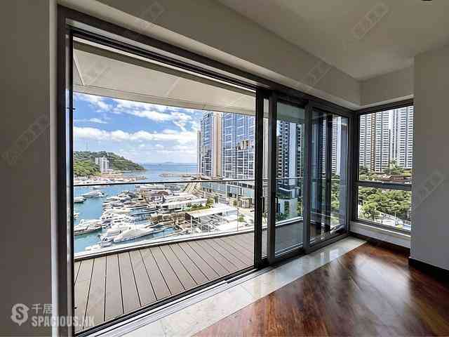 Ap Lei Chau - Marina South 01