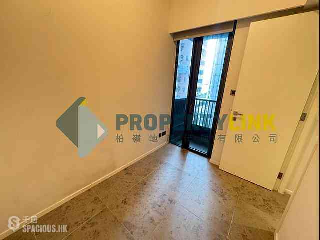 Sai Ying Pun - Bohemian House 04