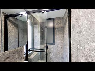 Sheung Wan - 114, Des Voeux Road West 09