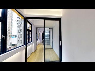 Sheung Wan - 114, Des Voeux Road West 11