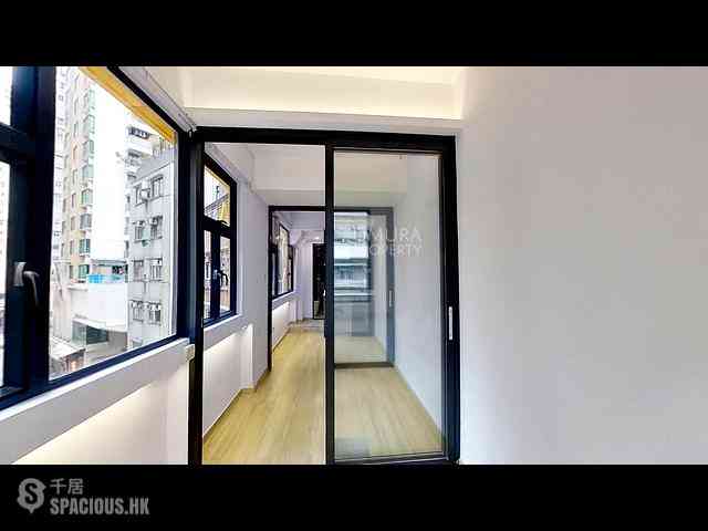 Sheung Wan - 114, Des Voeux Road West 11