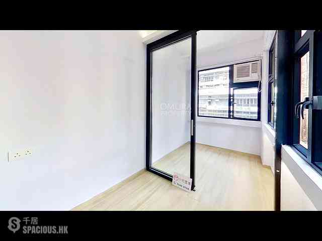 Sheung Wan - 114, Des Voeux Road West 14