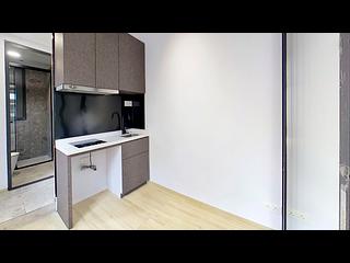 Sheung Wan - 114, Des Voeux Road West 15