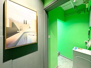 Sheung Wan - 114, Des Voeux Road West 18