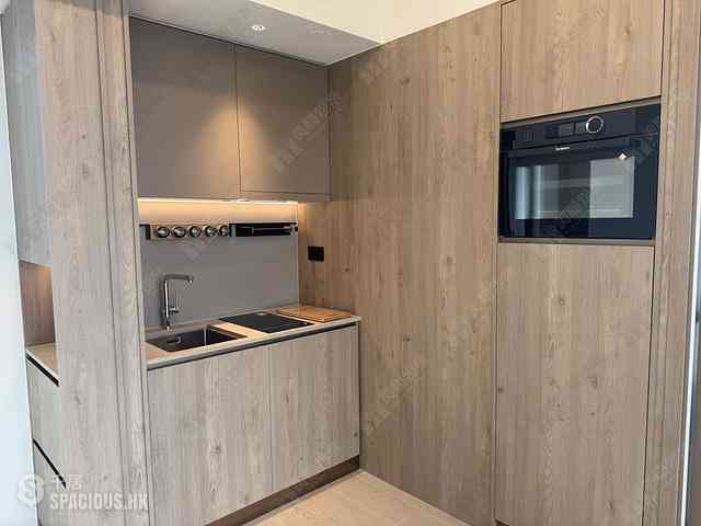 Quarry Bay - Finnie 07