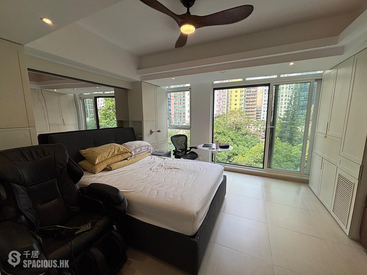Poho - 236, Hollywood Road 01