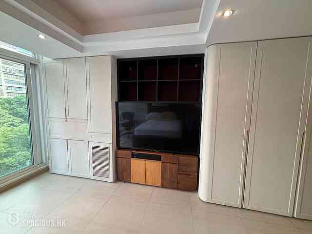 Poho - 236, Hollywood Road 12