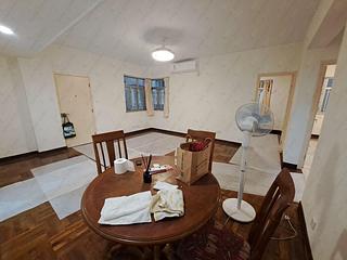 Mid Levels West - Sung Ling Mansion 05