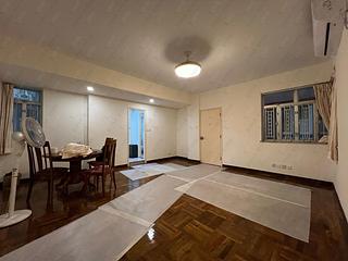 Mid Levels West - Sung Ling Mansion 06