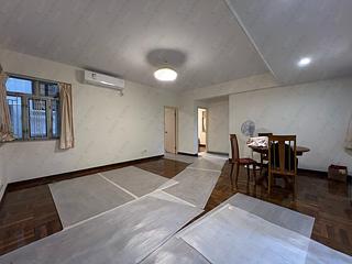 Mid Levels West - Sung Ling Mansion 08