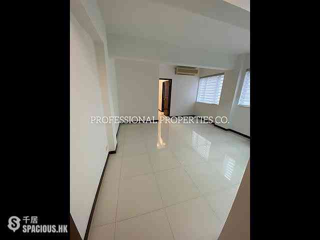 Causeway Bay - Malahon Apartments 10