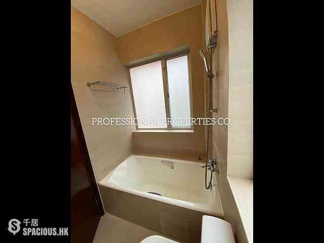 Causeway Bay - Malahon Apartments 11