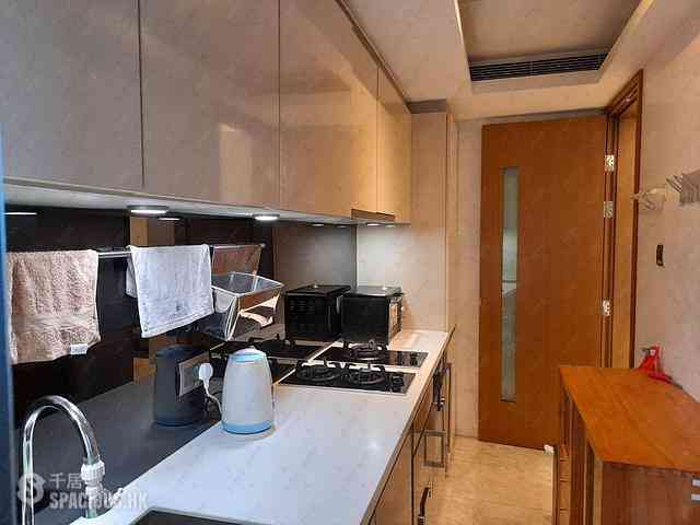 Sai Ying Pun - The Nova 07