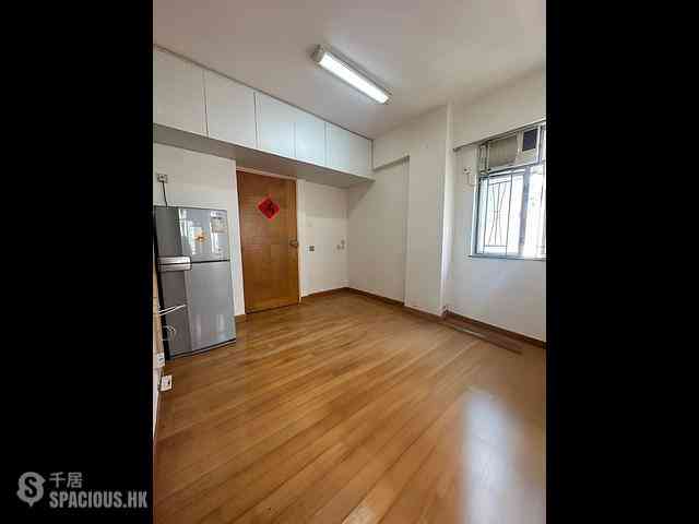 Kennedy Town - Jade Court Block B 03
