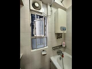Kennedy Town - Jade Court Block B 09