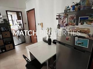 Sai Ying Pun - Fung King Court 02