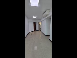 Kennedy Town - The Merton Tower 2 03