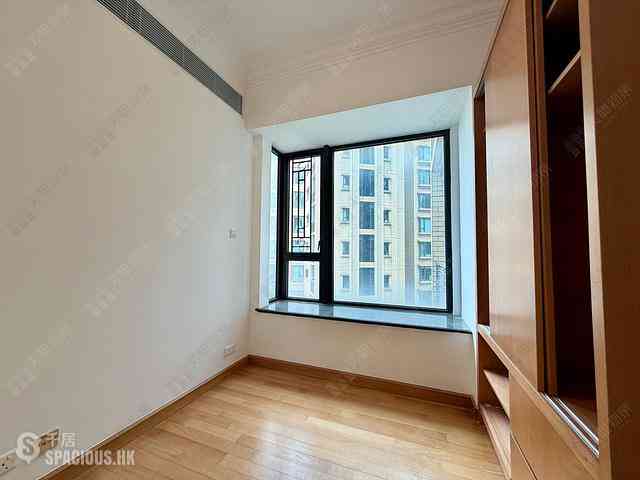 Mid Levels West - 1, Po Shan Road 36