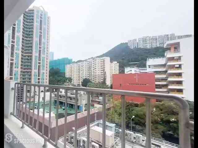 Quarry Bay - Elegance House 01