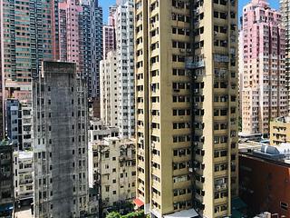 Sai Ying Pun - Island Crest Block 1 09