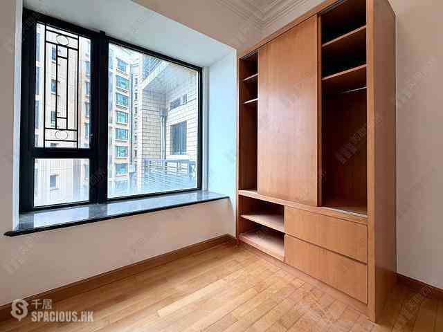 Mid Levels West - 1, Po Shan Road 39