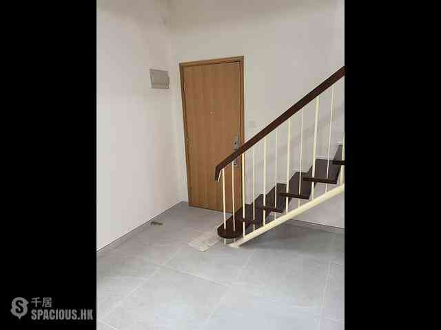 Quarry Bay - Elegance House 04