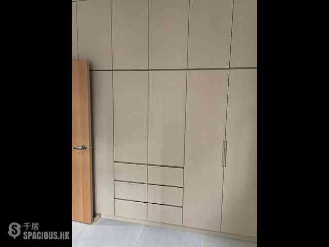 Quarry Bay - Elegance House 09