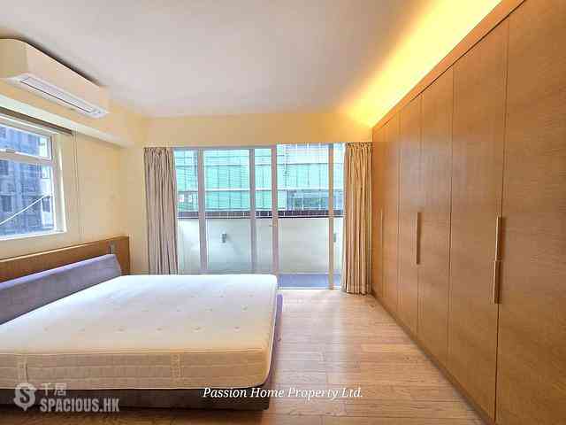 Wan Chai - 1, Wing Fung Street 10