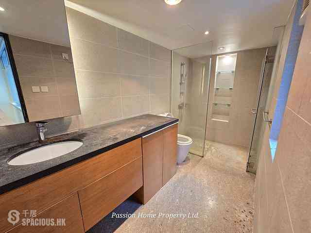 Wan Chai - 1, Wing Fung Street 06
