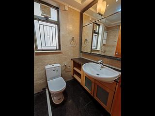 Shek Tong Tsui - The Belcher's Phase 2 08