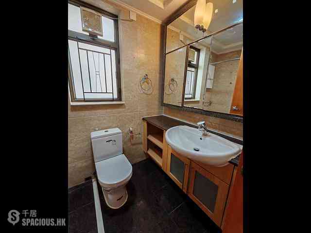 Shek Tong Tsui - The Belcher's Phase 2 08