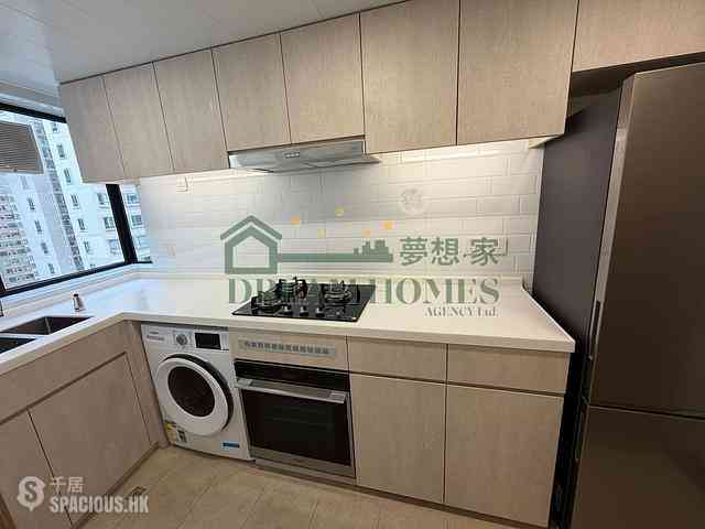 Mid Levels Central - 62B, Robinson Road 03