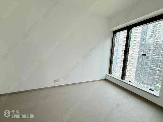 Wong Chuk Hang - The Southside Phase 3B Blue Coast 03