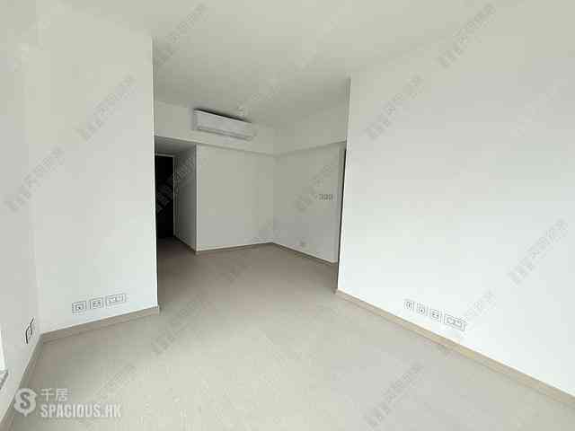 Wong Chuk Hang - The Southside Phase 3B Blue Coast 07