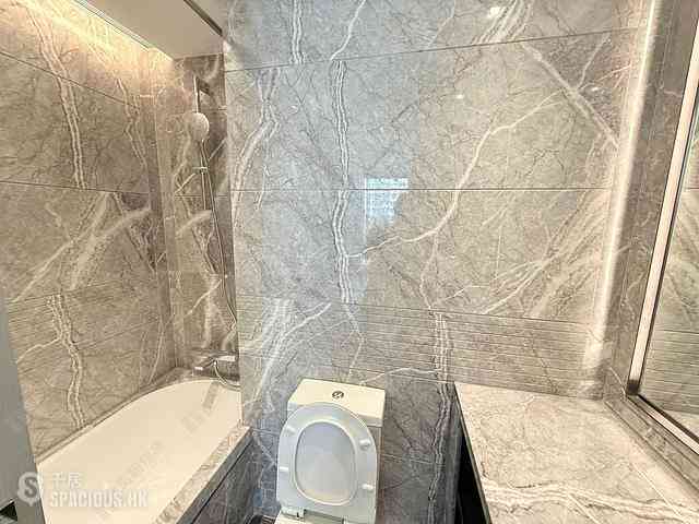 Wong Chuk Hang - The Southside Phase 3B Blue Coast 09
