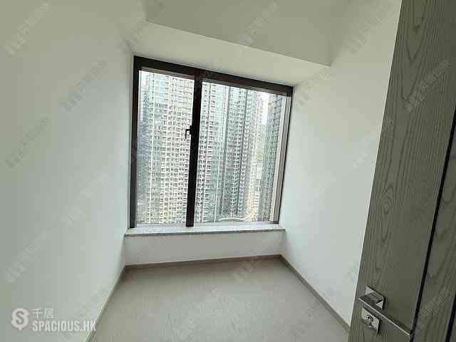 Wong Chuk Hang - The Southside Phase 3B Blue Coast 12