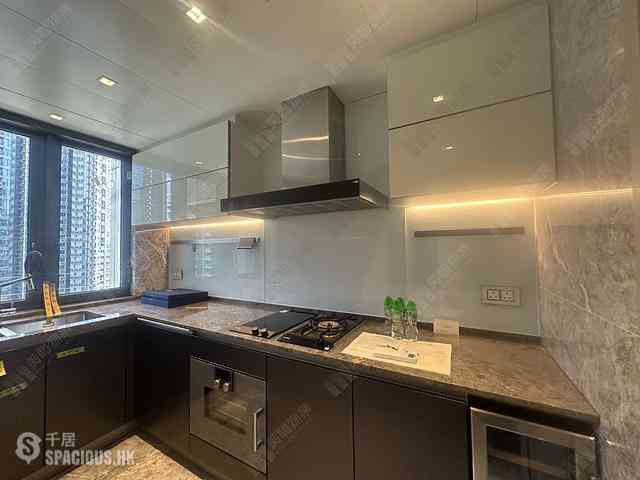 Wong Chuk Hang - The Southside Phase 3B Blue Coast 08