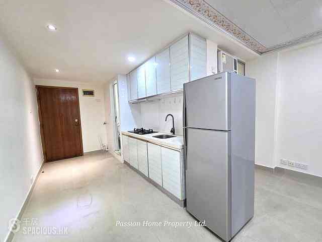 Wan Chai - Man Hee Mansion 06