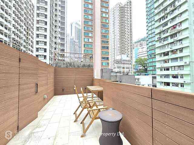 Wan Chai - Yuk Yat Building 12