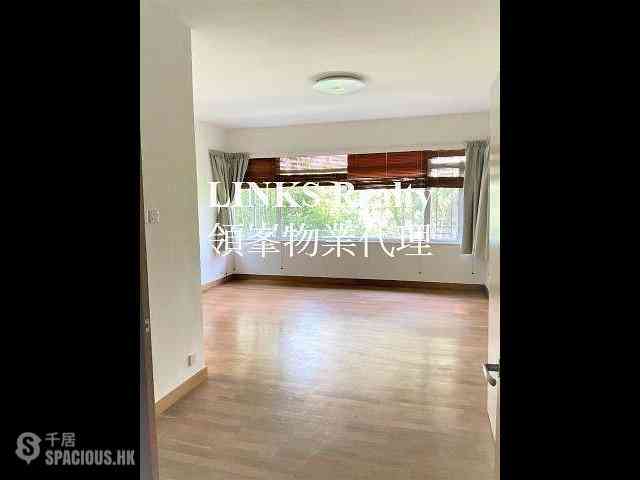 Mid Levels Central - Brewin Court 05