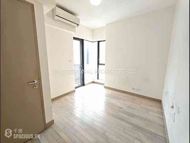 Wan Chai - The Oakhill 06