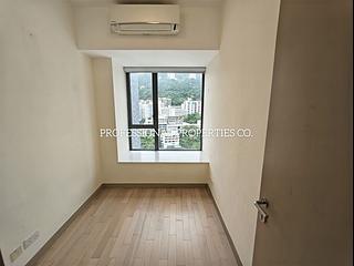 Wan Chai - The Oakhill 10