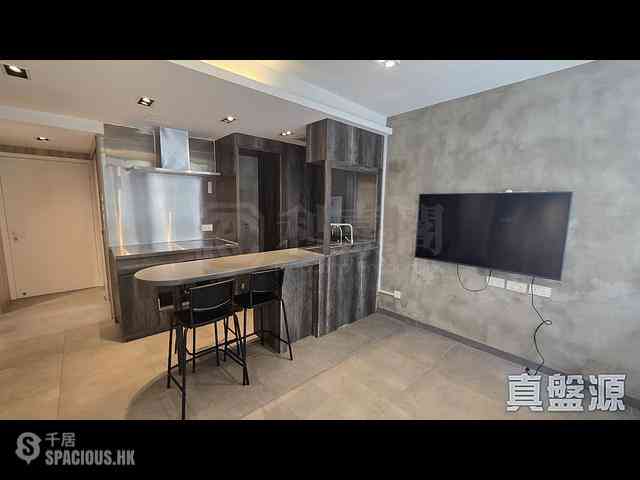 Mid Levels Central - Robinson Crest 02