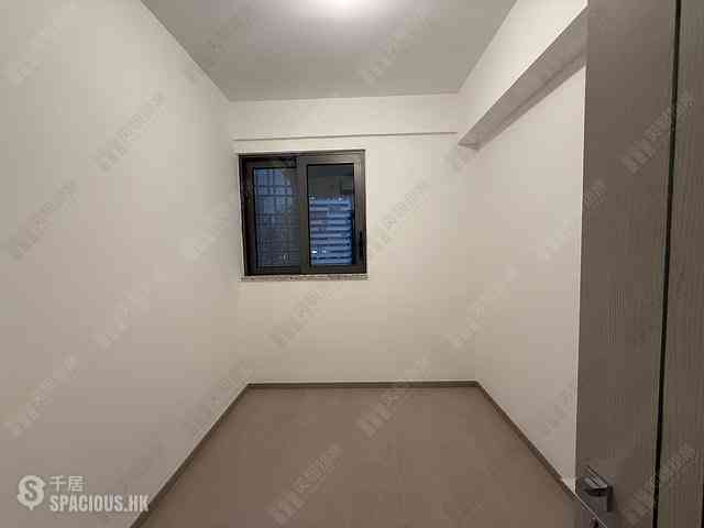 Wong Chuk Hang - The Southside Phase 3B Blue Coast 07