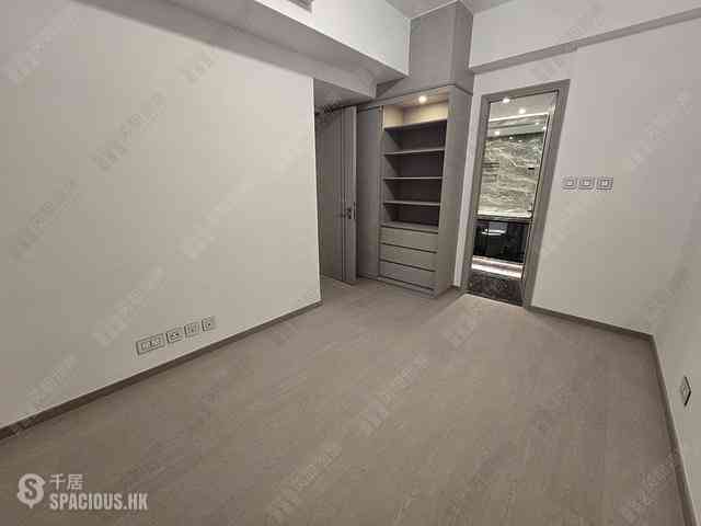 Wong Chuk Hang - The Southside Phase 3B Blue Coast 13