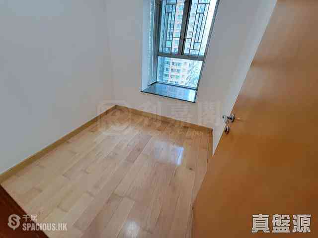 Tseung Kwan O - Park Central Phase 2 Block 1 03