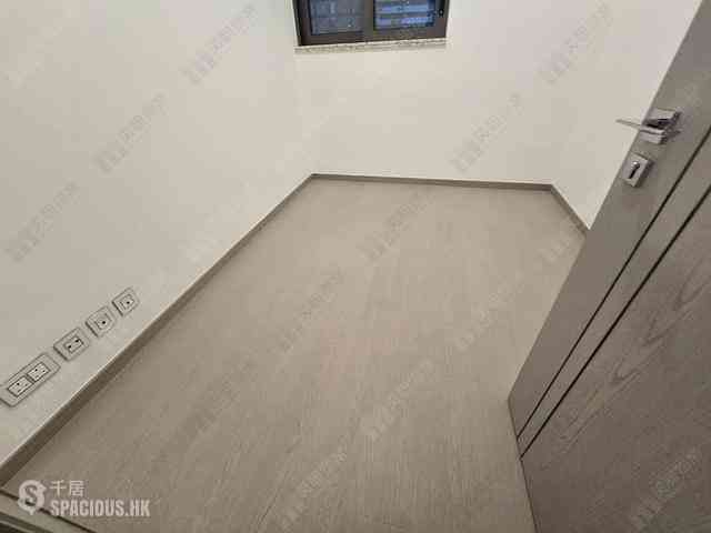 Wong Chuk Hang - The Southside Phase 3B Blue Coast 23